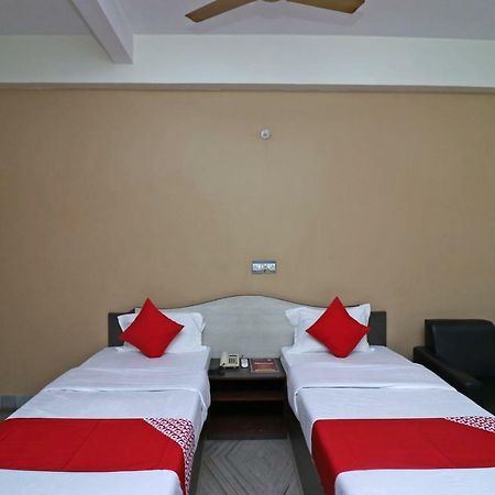 Oyo 37989 Hotel Debarshi Bānkura 外观 照片