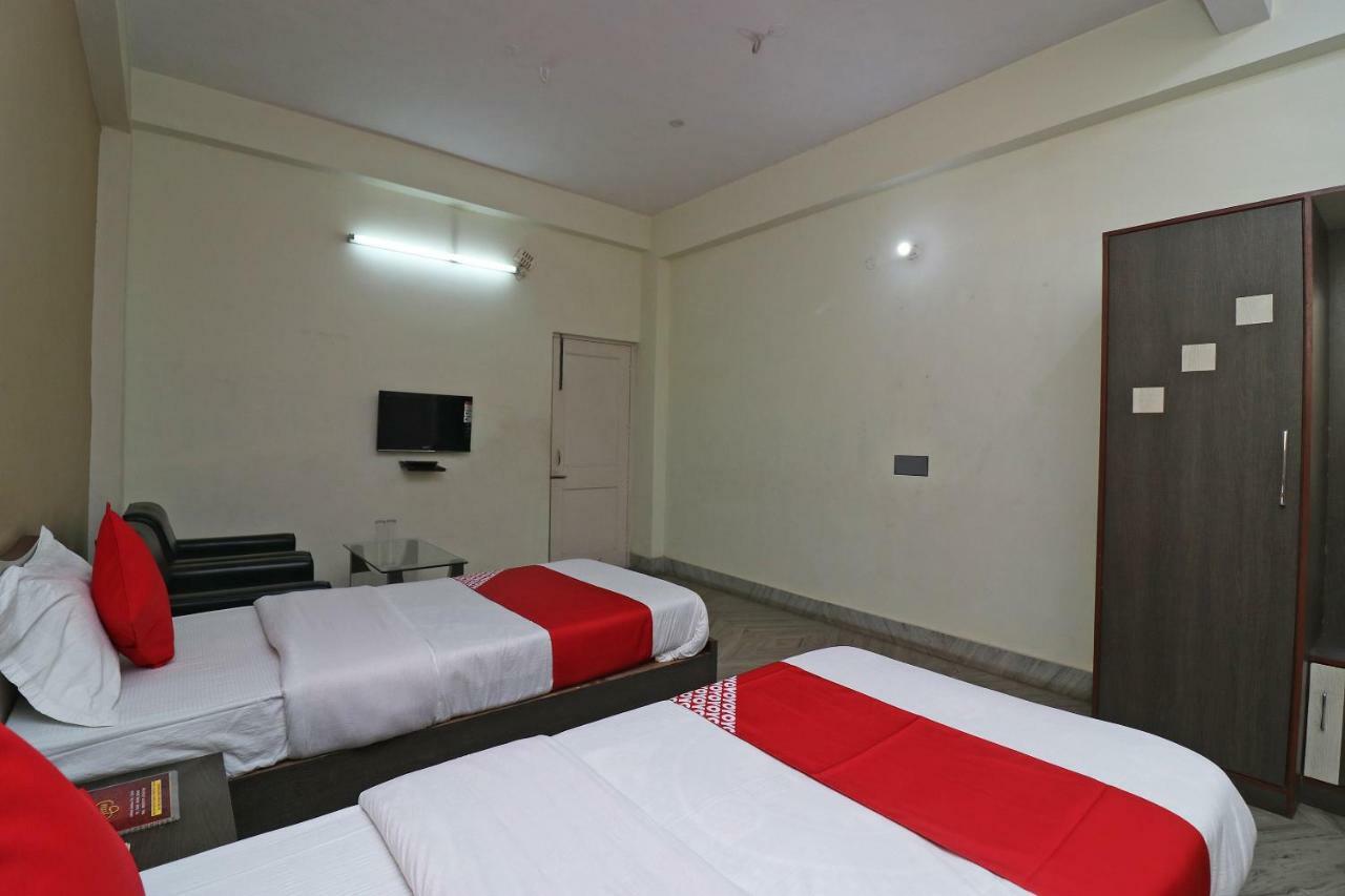 Oyo 37989 Hotel Debarshi Bānkura 外观 照片