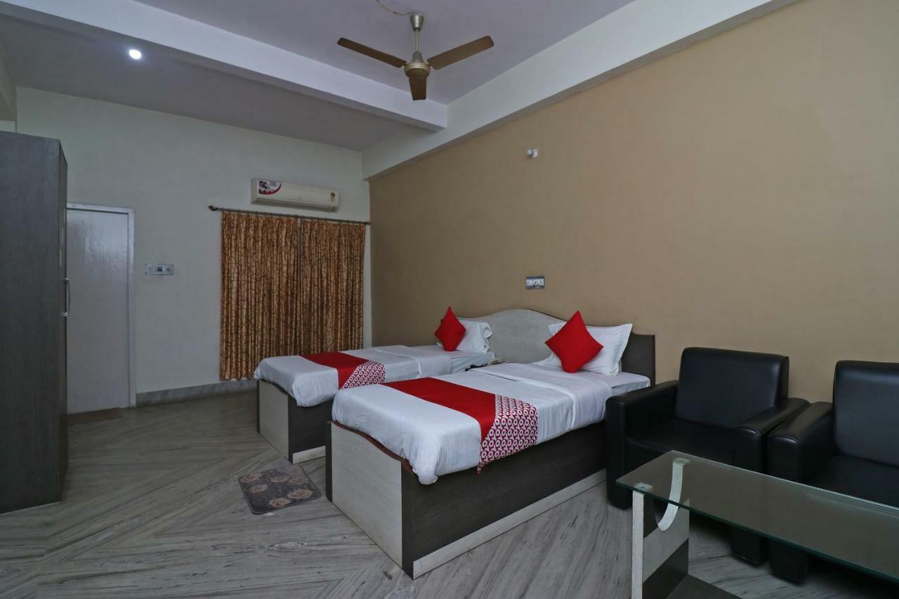 Oyo 37989 Hotel Debarshi Bānkura 外观 照片