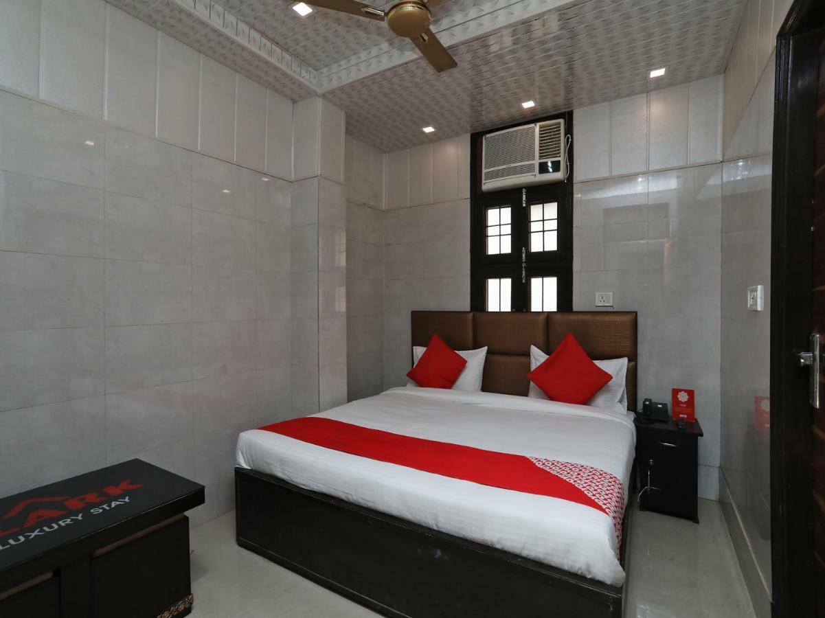 Oyo 37989 Hotel Debarshi Bānkura 外观 照片